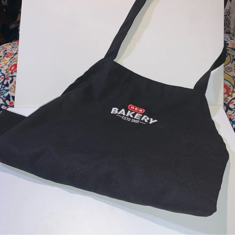 H-E-B Grocery - Employee Exclusive Embroidered Bakery Apron Black; Great Cond